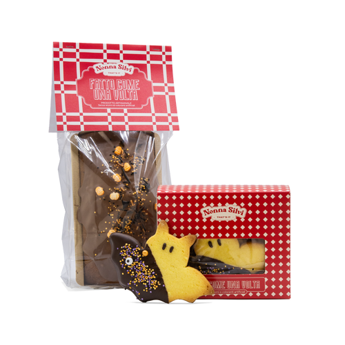 Box di Halloween Nonna Silvi: plumcake alla zucca e nocciola e biscotti pipistrelli