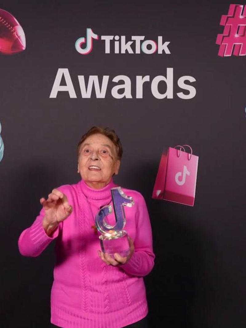 👵🏻 Nonna Silvi