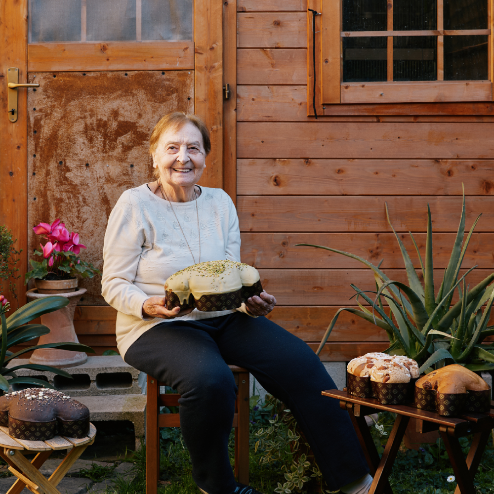 Handgemachte Oster-Colomba (1000 g)
