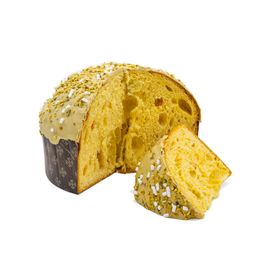 Panettone al pistacchio di Nonna Silvi tagliato: l'interno